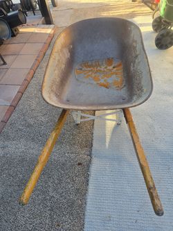 Wheelbarrow