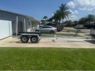 Boat trailer