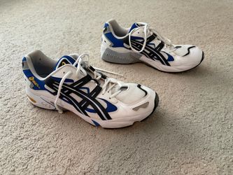 ASICS 13