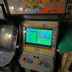 Street Fighter ll Champion Edition Turbo Arcade Game