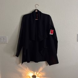 Women’s Black jacket (BRAND NEW) 
