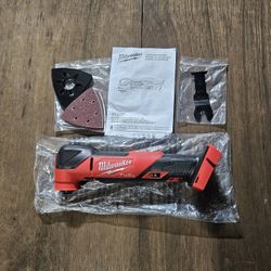 Milwaukee M18 Oscillating Multi Tool