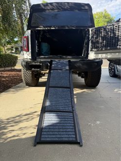 Folding Pet Ramp for SUV or Truck & GingerLead