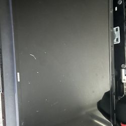 Flat screen Samsung Smart TV 