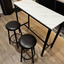Bar Table And 2 Stools