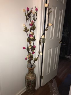 Base with flowers