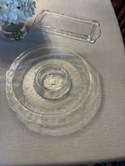 Crate & Barrel Italian Glass Chip & Dip Platter –