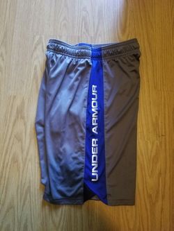 Under amor gray shorts..size 7/8 boys..like new!