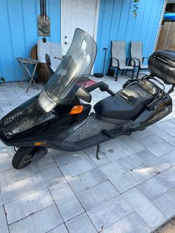 Honda 250cc moped