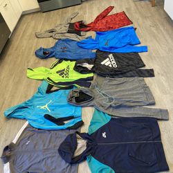 Sweaters For Kids Size M 8-10