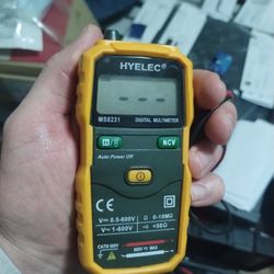Hyelec Mini Multimeter