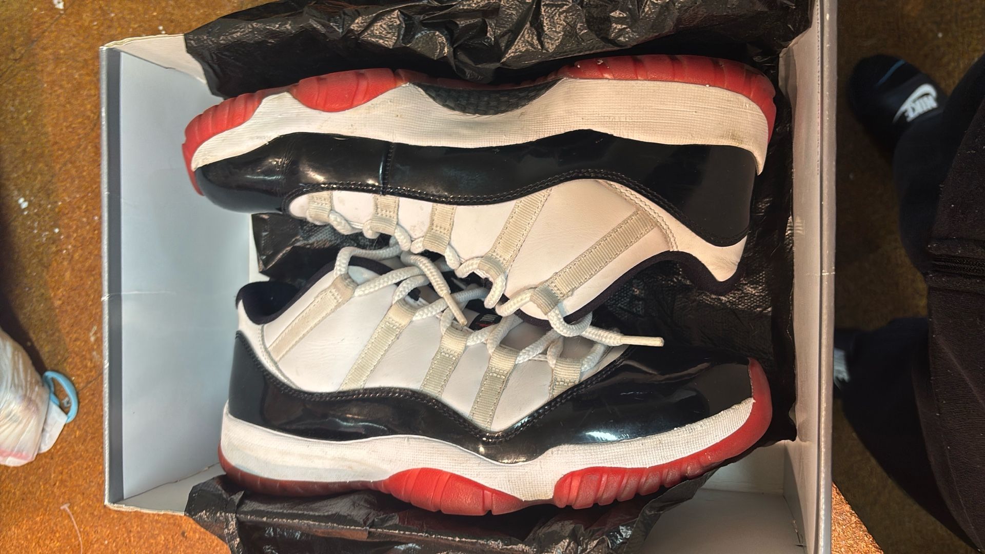 Jordan 11 Low Concord Bred