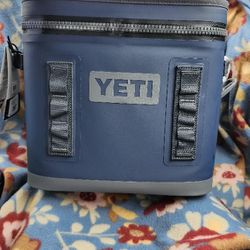 The YETI Hopper Flip 12 Navy