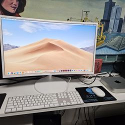 Apple Mac Mini Computer Bundle + 27" Monitor 