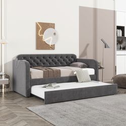 Daybed with Trundle, Velvet Upholstered Twin Size Day Bed Pull-Point Sofa Daybed Frame w/Roll-Out Trundle and USB Port, No Box Spring Needed, Furnitur