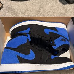 Brand new - 2023 Air Jordan 1 Retro High OG 'Royal Reimagined' - 5.5 youth