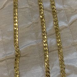 Golden Necklace Very Elegant 