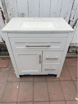 30” bathroom vanity sink