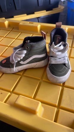 Vans all-terrain shoes for small kids
