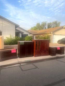 $1 furniture