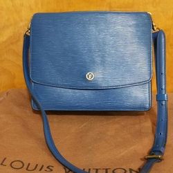 Authentic Louis Vuitton Epi Blu Shoulder/Crossbody