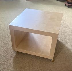Coffee table on wheels