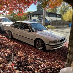 2001 BMW 740iL