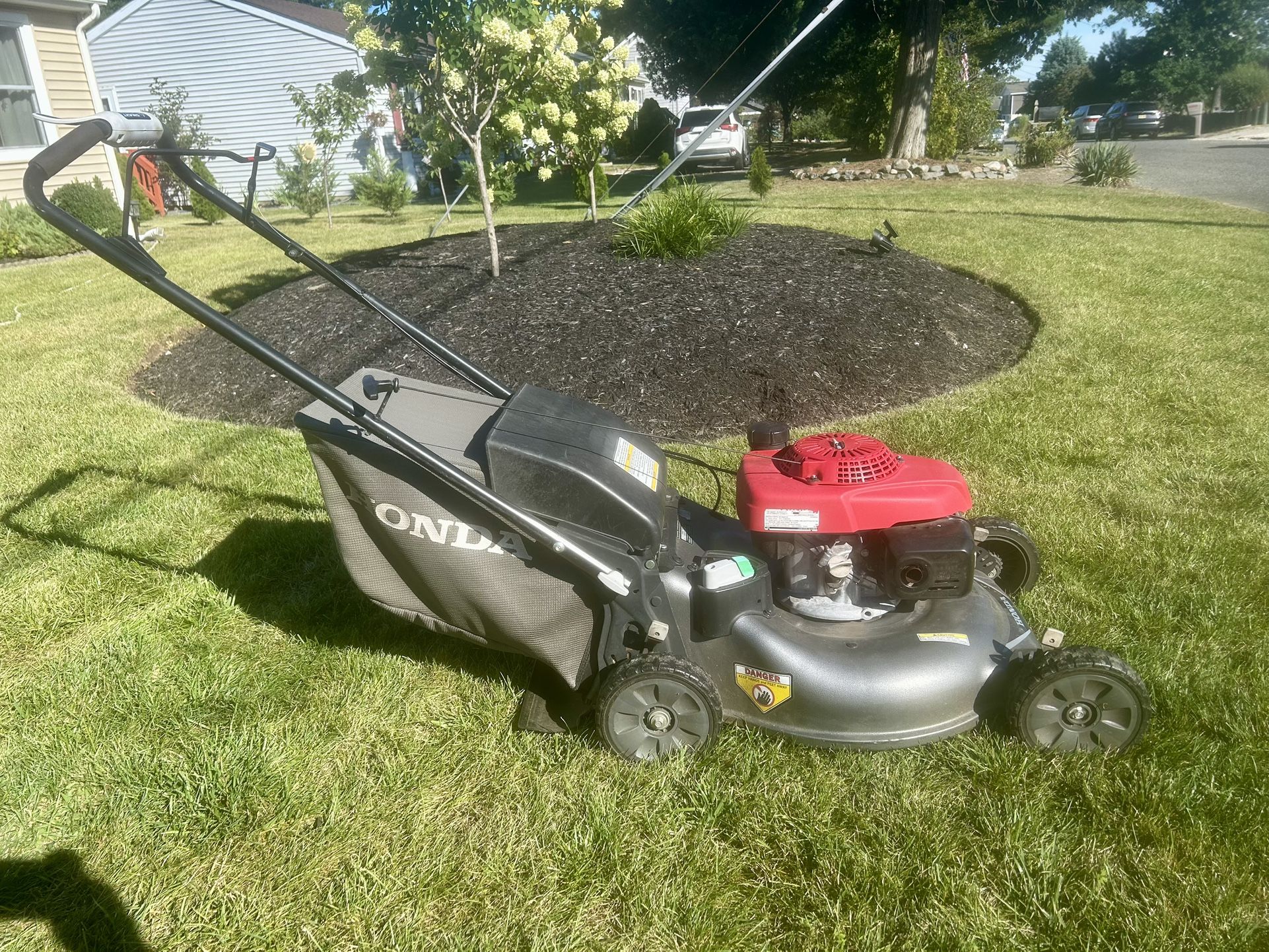 Honda Lawn Mower HRR216