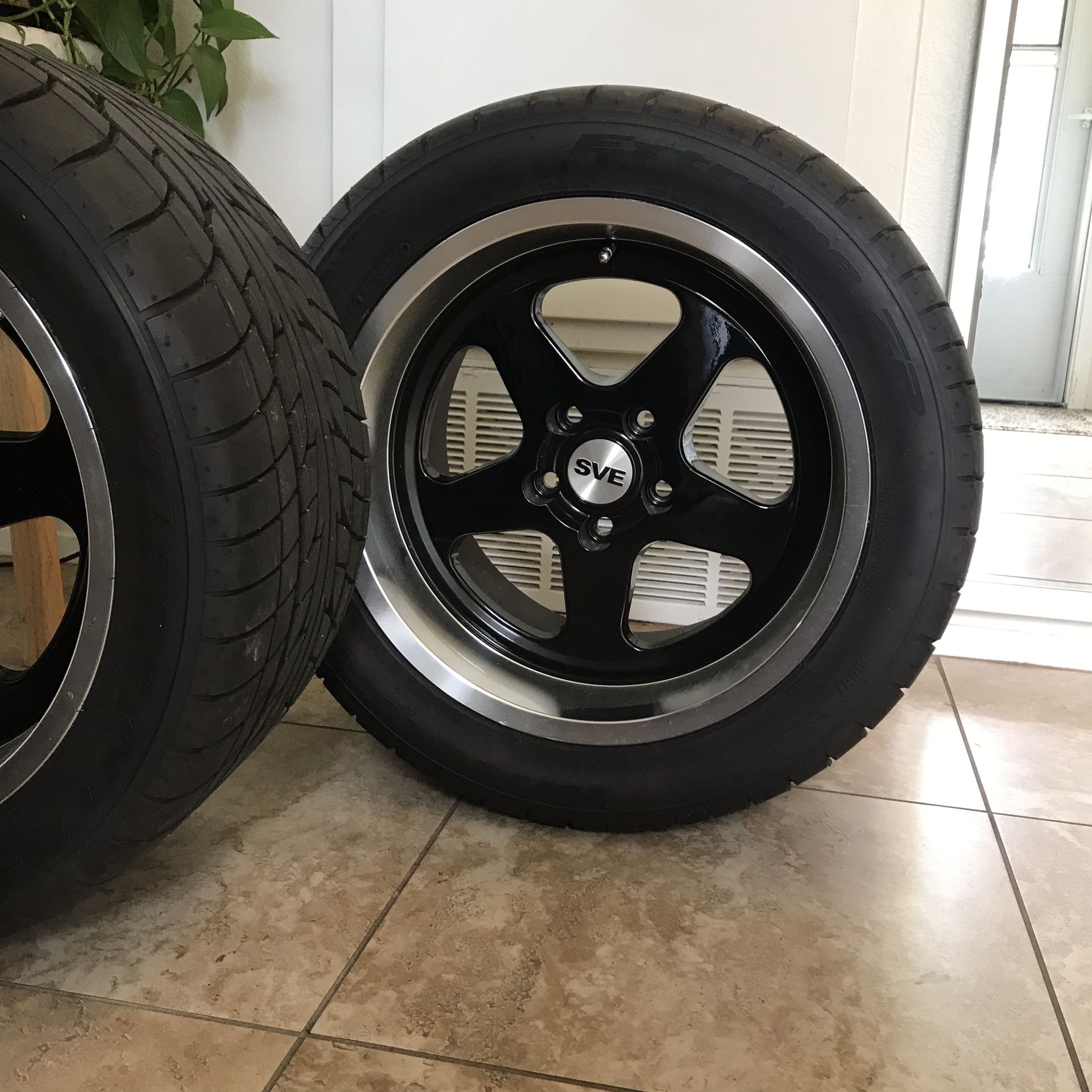 Mustang Saleen sc wheels nitto nt555 tires