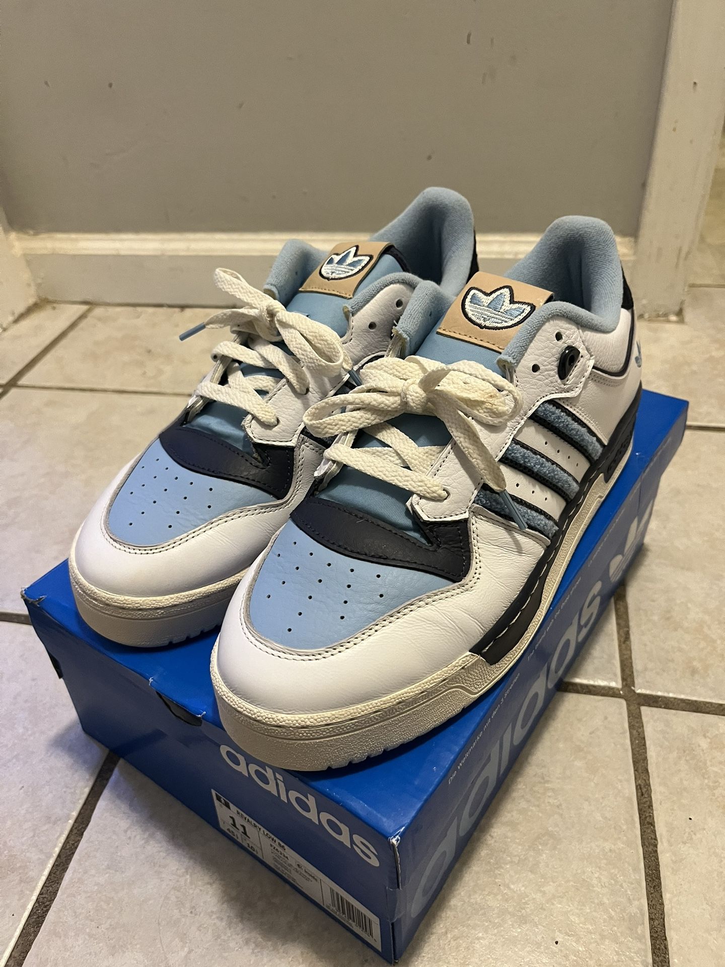Adidas rivalry 86 Lows Size 11