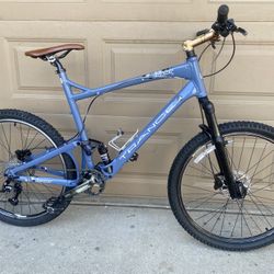 Giant Trance 4 Mountain Bike