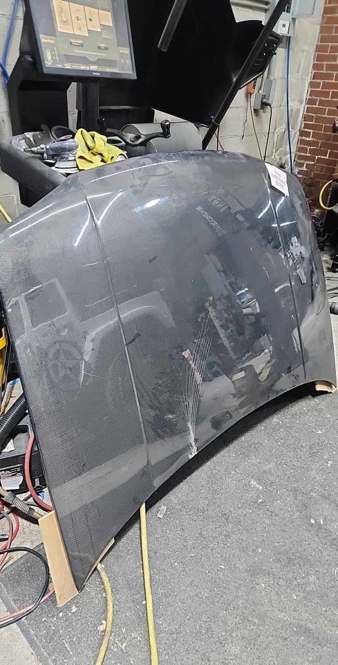 Vw GTI / GOLF MK4 2000 - 2005 Carbon fiber hood