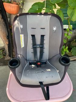 Car seat ( Safety1st)