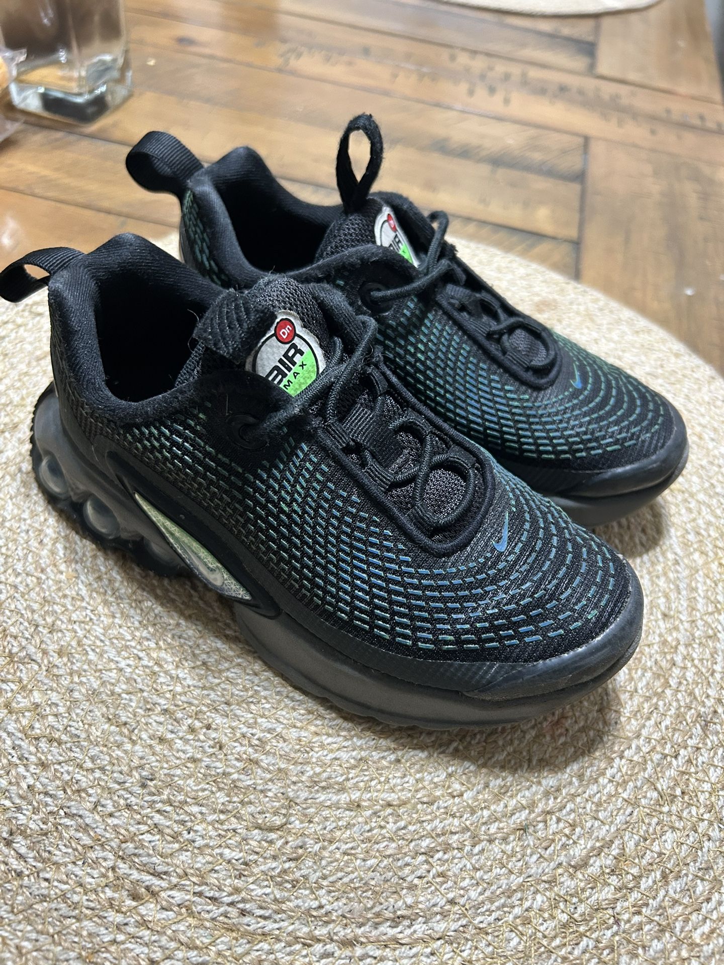 Kids Nike Shoes 11C