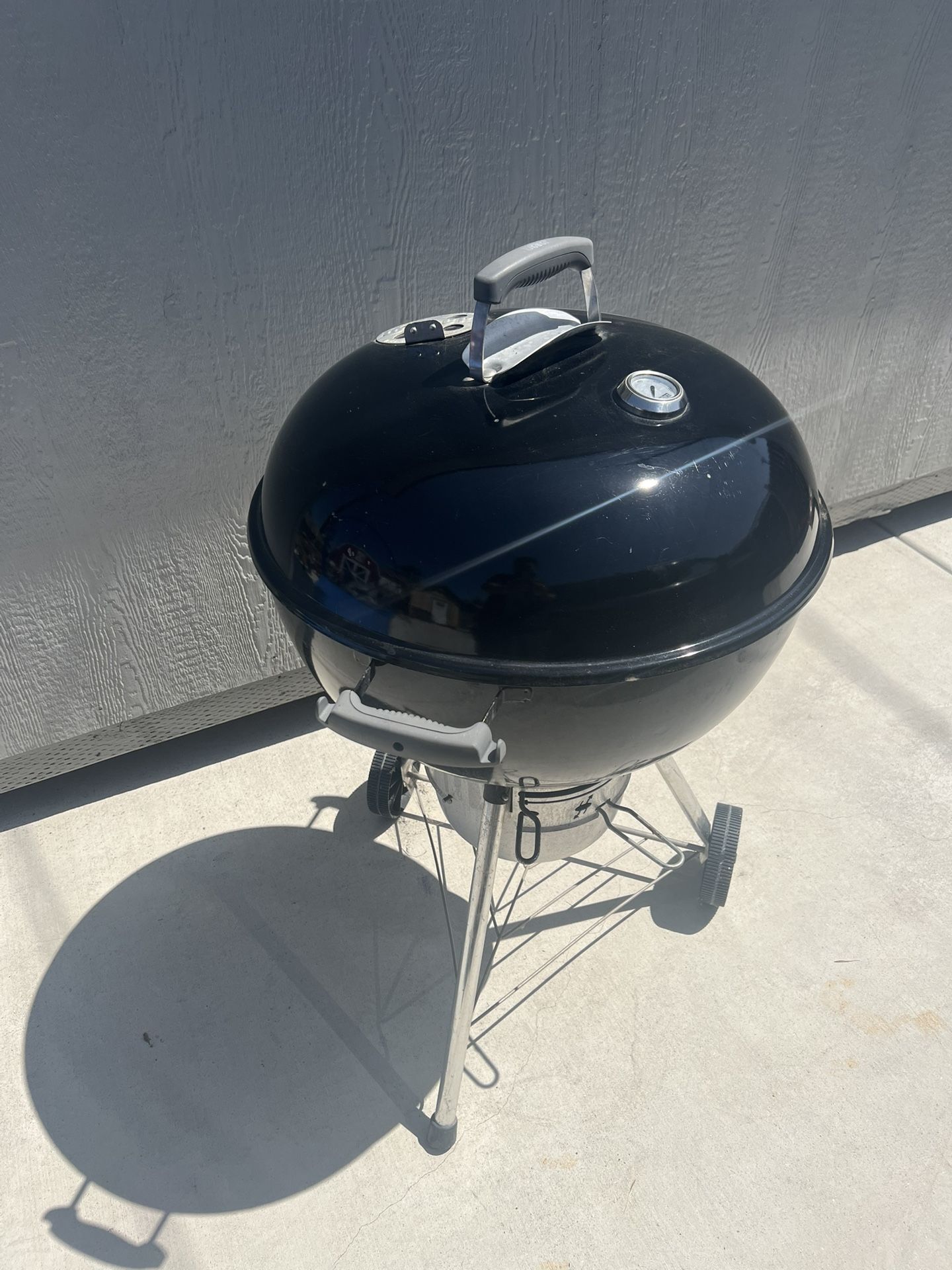 Weber Kettle Grill with Cover 