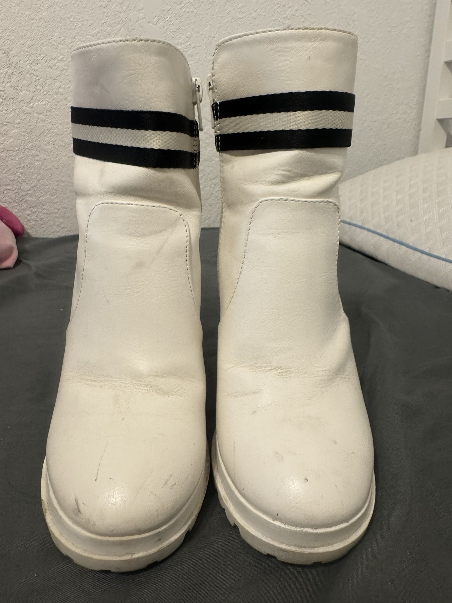JustFab Black And White Ankle Boots