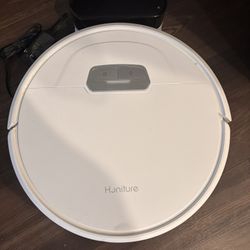 Honiture G20 Robot Vacuum Cleaner. 