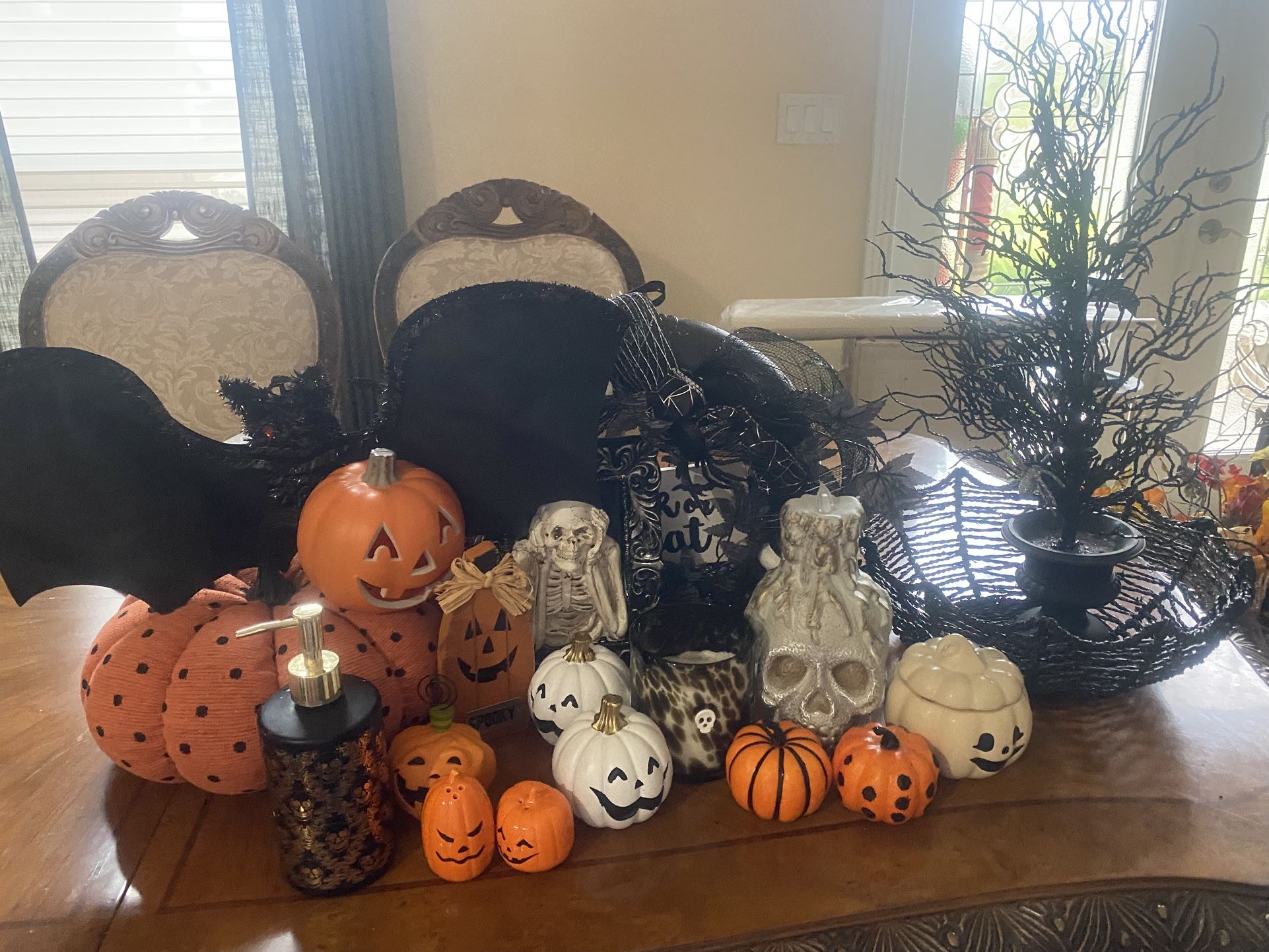 Halloween Items And Pumpkins