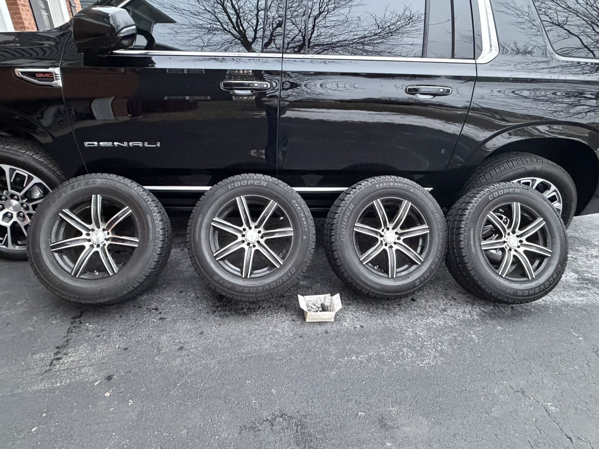 4 almost new winter tires