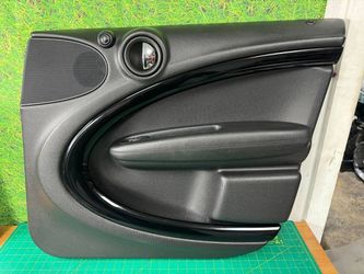 11-16 MINI COOPER COUNTRYMAN R60 FRONT RIGHT INTERIOR DOOR PANEL TRIM COVER OEM