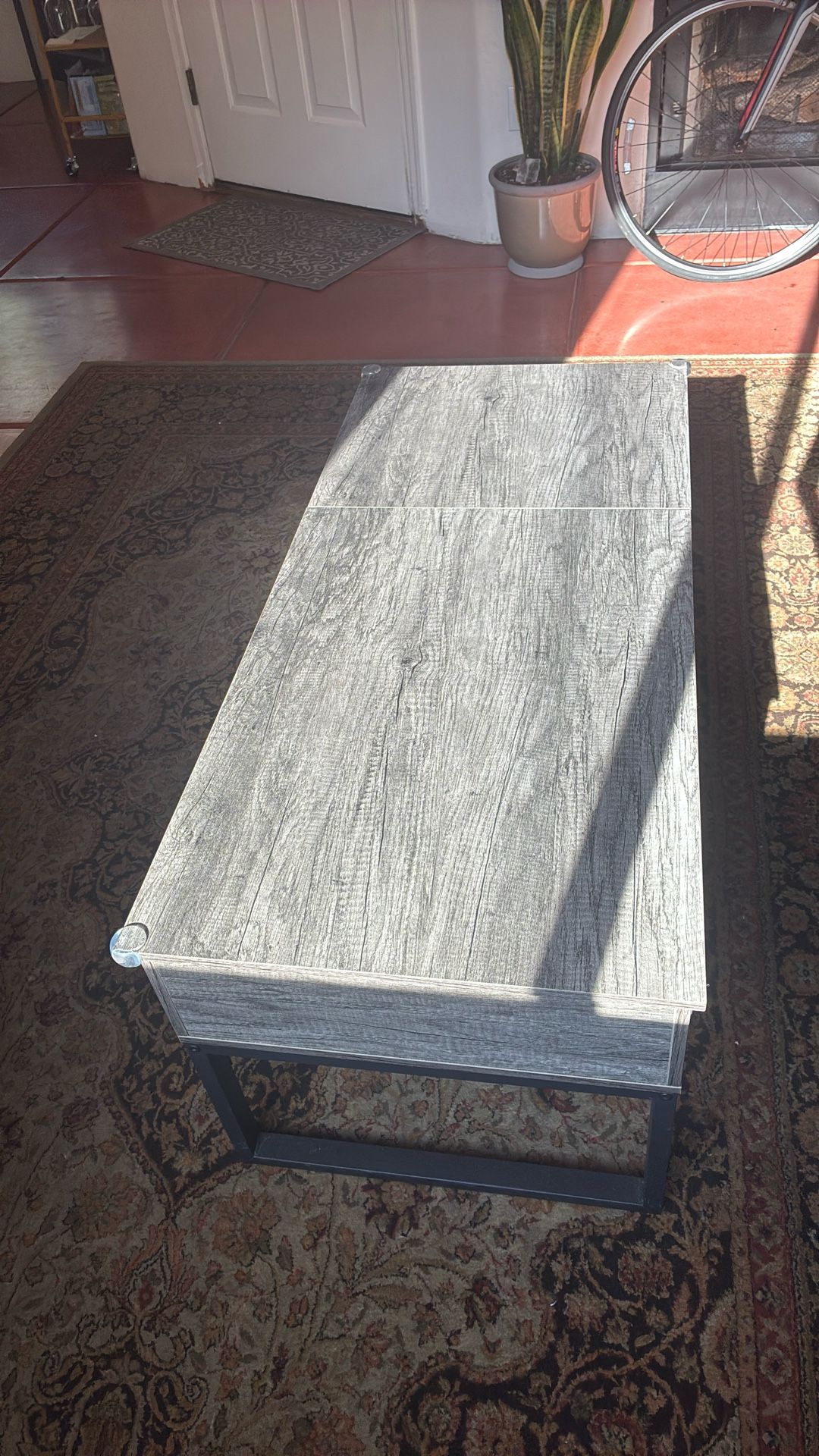 Grey Wood Lifting Coffee Table