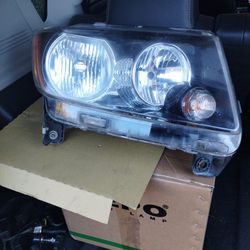 Jeep Compass Headlights 13-17