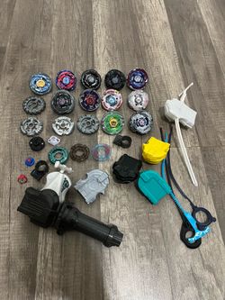 11 beyblade lot