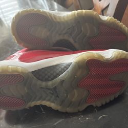 Retro jordan 11 cherry 