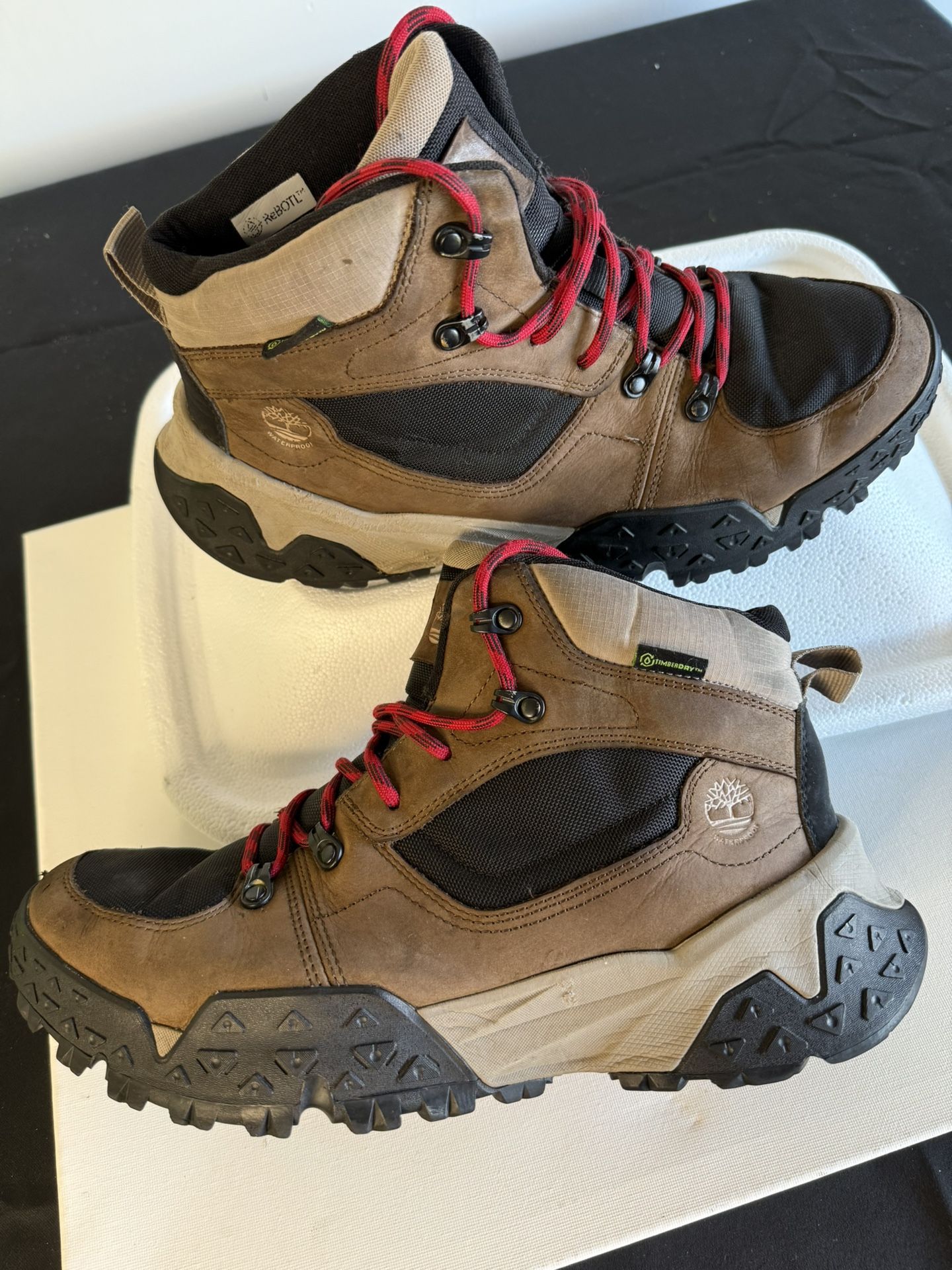 Timberland Motion Scramble Mid Waterproof Hiking Boots – Men’s US 10.5