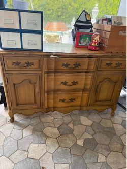 Mid Century Drexel Buffet / Credenza