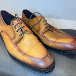 Men’s shoes