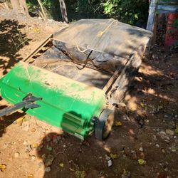 John Deere Lawnn Sweeper