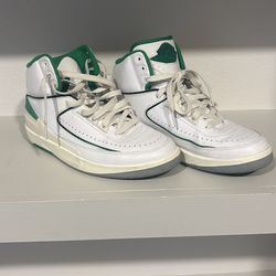 Air Jordan 2s