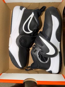 Kids Nike shoes 2Y